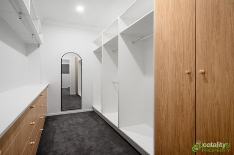 Property photo of 12 Narthanya Street Chermside West QLD 4032