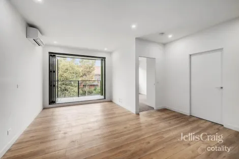 Property photo of 207/5 Zenith Rise Bundoora VIC 3083