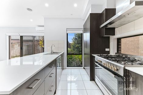 Property photo of 7 Charger Lane Cranbourne East VIC 3977