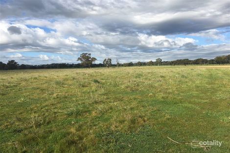 110 Perryman Lane, Table Top, NSW 2640