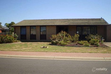 17 Grose Cres, North Haven, SA 5018