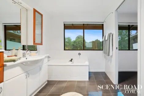 Property photo of 95 Halls Road Luscombe QLD 4207