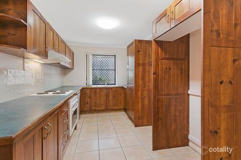 Property photo of 2/13 Hamel Road Holland Park West QLD 4121