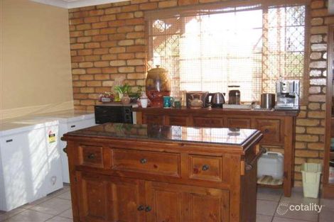 Property photo of 19 Hutcheon Street Kawana QLD 4701