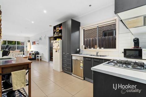Property photo of 2/33 Memphis Drive Truganina VIC 3029