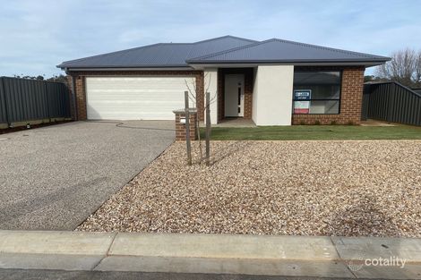 5 Dairy Cres, Maryborough, VIC 3465