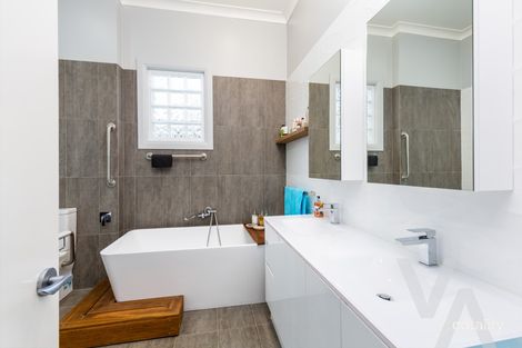 Property photo of 28 Crown Street Stockton NSW 2295