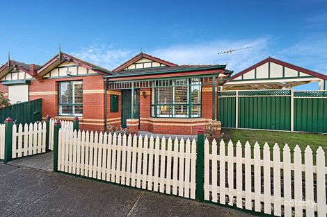 Property photo of 1 Bristol Road Pascoe Vale VIC 3044