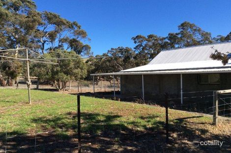 Property photo of 3 Fisher Road Hill River SA 5453