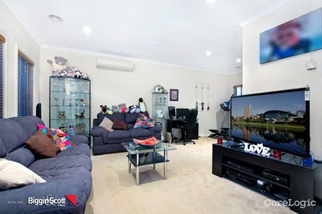 Property photo of 3 Cardwell Court Ferntree Gully VIC 3156