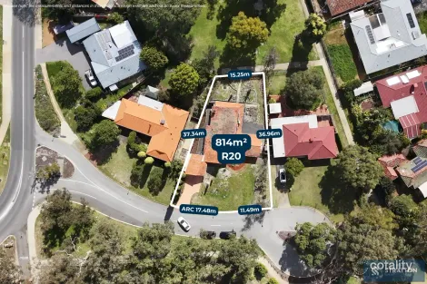 3 OVENS RD, THORNLIE, WA 6108