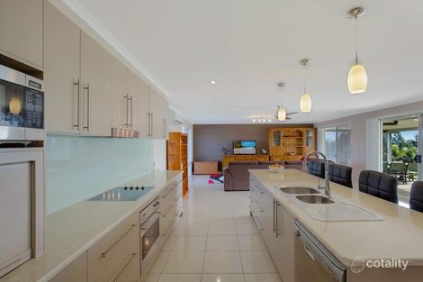 Property photo of 5 Marlowe Court Westbrook QLD 4350