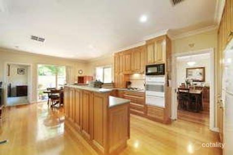 Property photo of 43 Chesterville Drive Bentleigh East VIC 3165