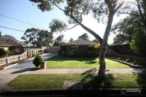 4 Aylesbury Ave, Bayswater North, VIC 3153