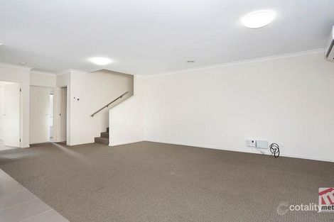 Property photo of 26 Botham Crescent Pakenham VIC 3810