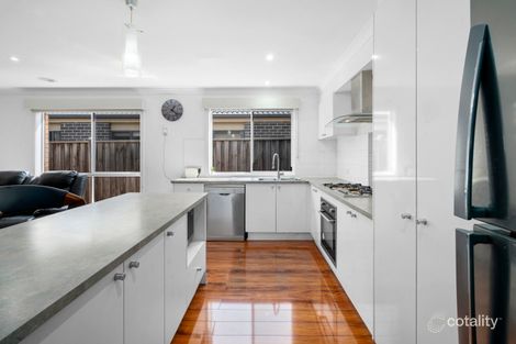 Property photo of 71 Tobin Way Lyndhurst VIC 3975