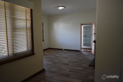 Property photo of 36 Auborough Street Doubleview WA 6018