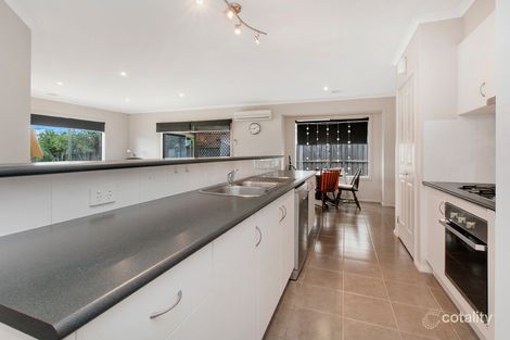Property photo of 14 Huntingfield Drive Warrnambool VIC 3280