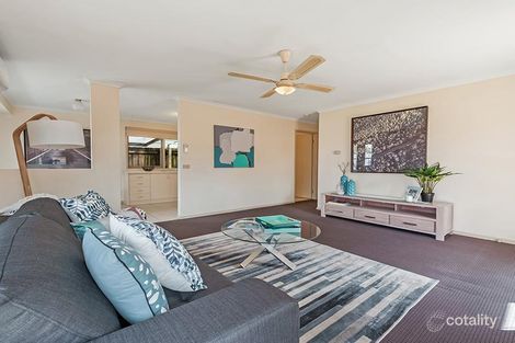 Property photo of 15 Northleigh Avenue Craigieburn VIC 3064