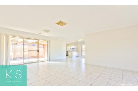 Property photo of 90 Royce Crescent Lavington NSW 2641