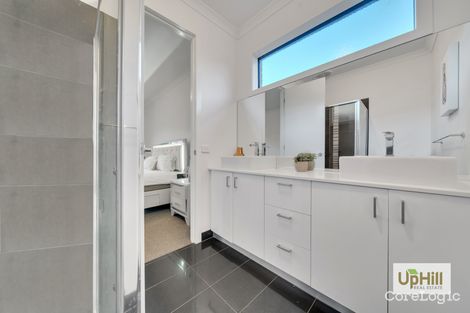 Property photo of 17 Nixon Drive Berwick VIC 3806