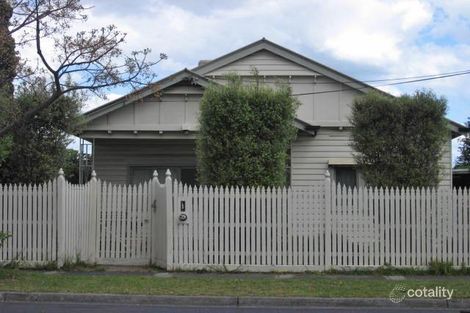 10 Valley St, Oakleigh South, VIC 3167