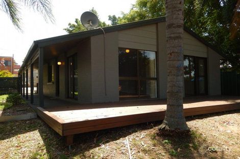 Property photo of 1/168 Whiting Street Labrador QLD 4215