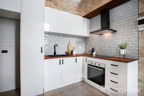 Property photo of 9/10 Burnewang Street Albion VIC 3020