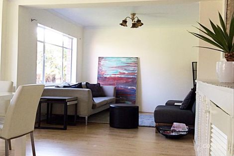 Property photo of 47 Henshall Road Strathmore VIC 3041