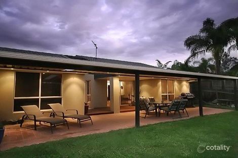 21 Quigan Tce, Highland Park, QLD 4211