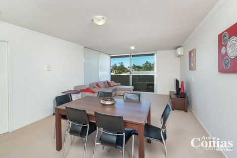 Property photo of 54/95 Clarence Road Indooroopilly QLD 4068