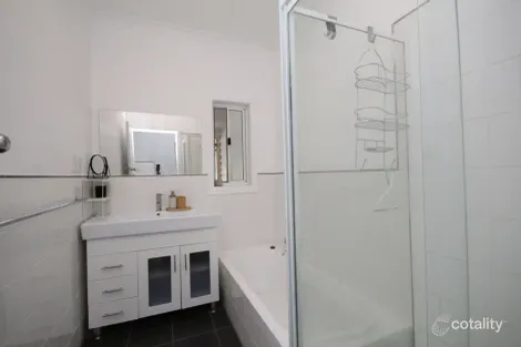 Property photo of 2 Robin Street Horsham VIC 3400