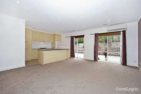 Property photo of 114 Sovereign Manors Crescent Rowville VIC 3178