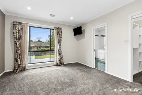 Property photo of 102 Endeavour Street Red Hill ACT 2603