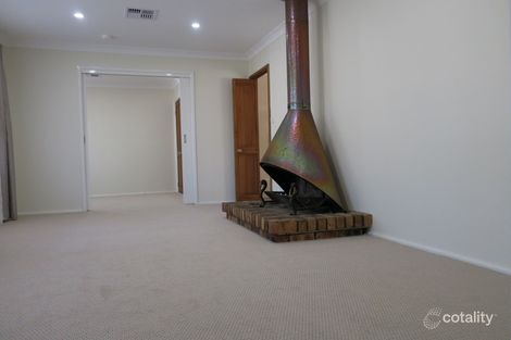 4 Michele Pl, Camden South, NSW 2570