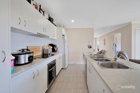 Property photo of 47 Dawson Avenue Thabeban QLD 4670