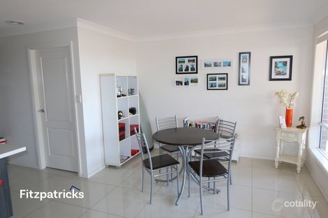 Property photo of 4/15 Murndal Place Bourkelands NSW 2650