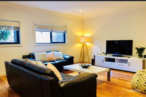 Property photo of 2/5-7 Hosken Street Reservoir VIC 3073