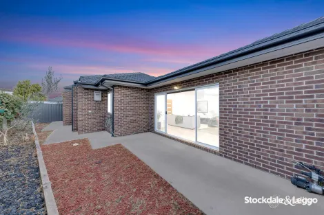 Property photo of 3/3 Evans Crescent Laverton VIC 3028