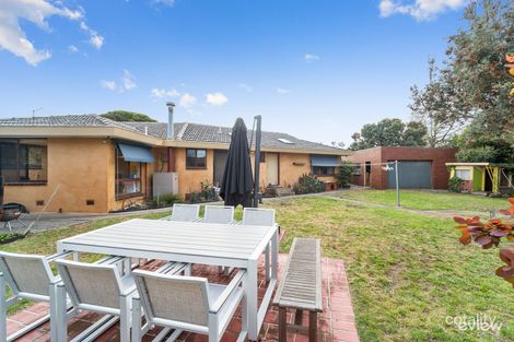 Property photo of 1 Burrawong Avenue Seaford VIC 3198