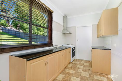 Property photo of 42 Central Road Unanderra NSW 2526