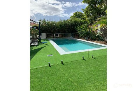 Property photo of 2001 Gracemere Gardens Circuit Hope Island QLD 4212