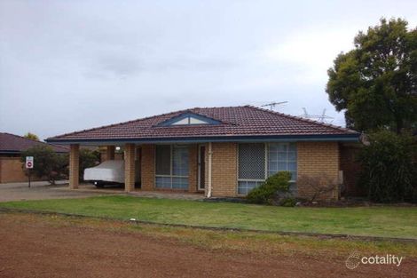 2/378 Holmes Rd, Forrestfield, WA 6058