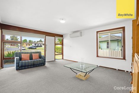 Property photo of 30 Moresby Crescent Whalan NSW 2770