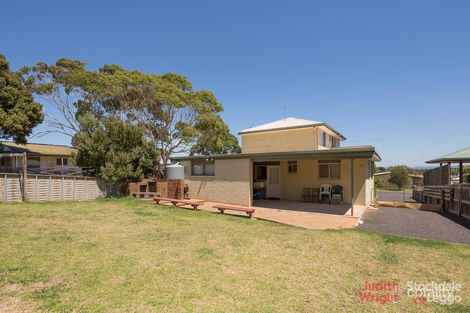 Property photo of 51 Red Rocks Road Cowes VIC 3922