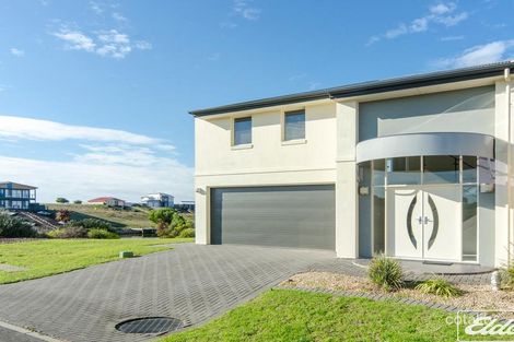 Property photo of 3 Blanche Parade Hindmarsh Island SA 5214