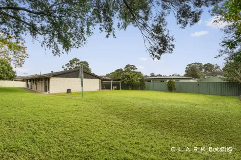 Property photo of 13 Tannant Avenue Rutherford NSW 2320