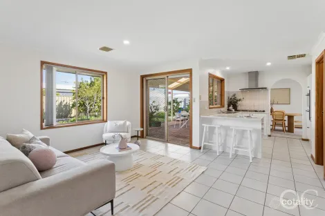 Property photo of 8 Marrington Circuit Morphett Vale SA 5162