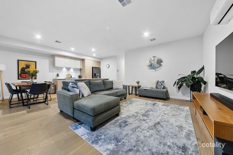 90 Hikari Cres, Cranbourne South, VIC 3977