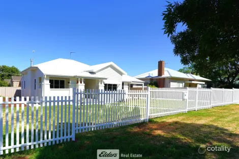 Property photo of 10 Animoo Avenue Griffith NSW 2680